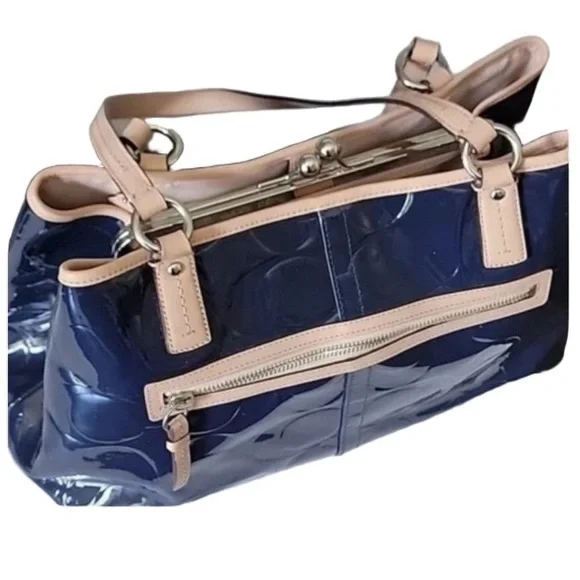 Coach F25487 Gallery Tote Patent Leather Navy Beige Trim Shoulder Bag Excellent - Picture 4 of 14